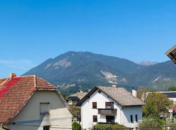 Rural Carniola Fairytale * Križe